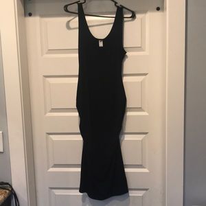 Old Navy Maternity Dress